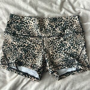 Fleo Cheetah Print Apex Contour Short 3.25”